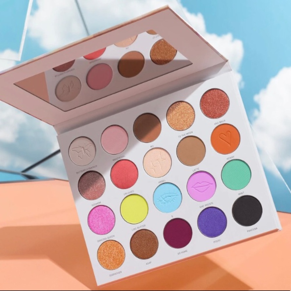MORPHE X MADDIE ZIEGLER THE IMAGINATION PALETTE - Picture 3 of 14